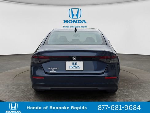 Used 2026 Honda Accord SE image 4