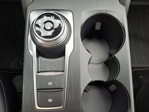 New 2025 Ford Escape ST-Line image 30