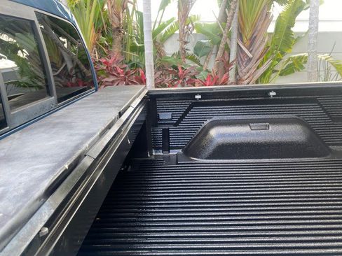 Used 2005 Dodge Dakota SLT image 81