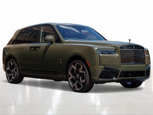 Used 2025 Rolls-Royce Cullinan Black Badge AWD/4WD image 8