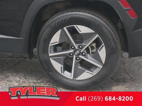 Used 2025 Hyundai Tucson SEL image 45
