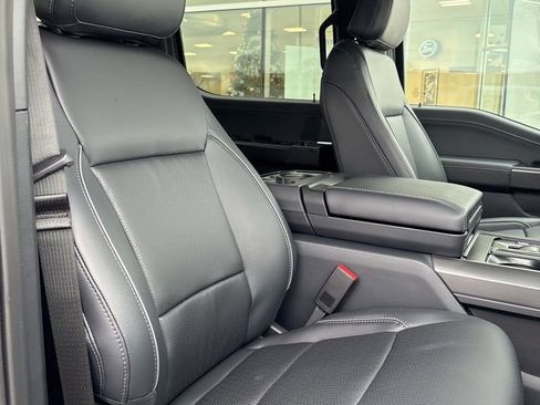 New 2025 Ford F150 Lariat w/ Equipment Group 502A High image 27