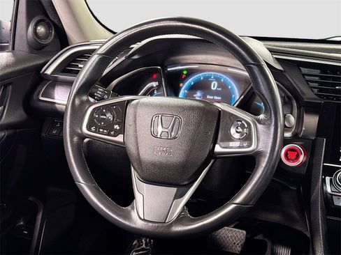 Used 2017 Honda Civic Touring image 16