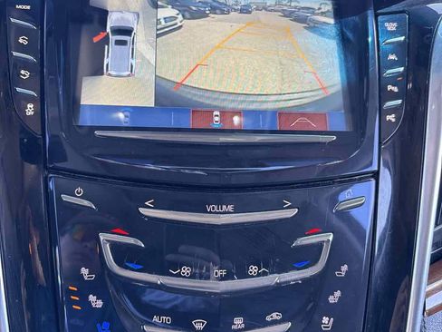 Used 2020 Cadillac Escalade ESV Luxury image 24