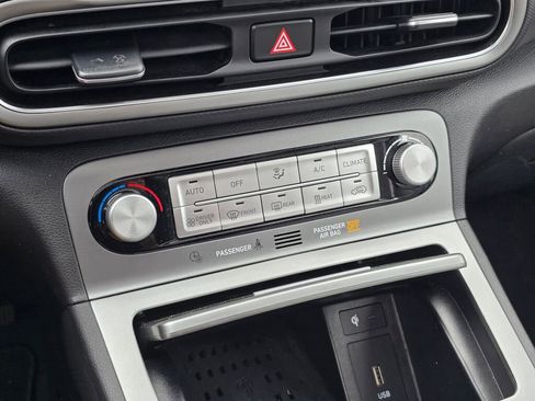 Used 2023 Hyundai Kona Limited w/ Cargo Package image 28