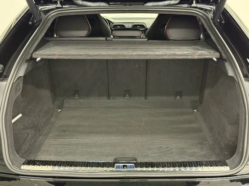 Used 2021 Lamborghini Urus image 54