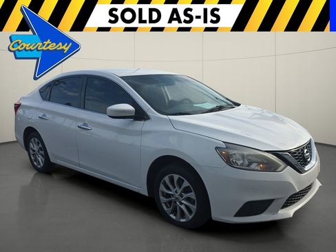 Used 2019 Nissan Sentra SV FWD image 1
