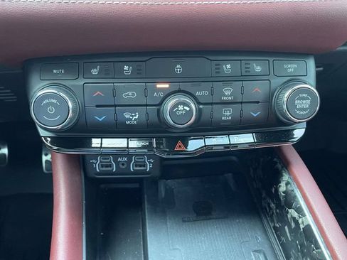 Used 2021 Dodge Durango SRT Hellcat w/ Premium Interior Group AWD/4WD image 31