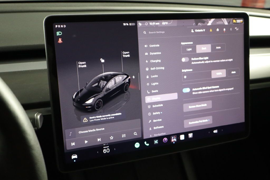 Used 2022 Tesla Model 3 Performance AWD/4WD image 33