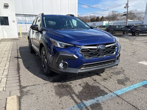 Certified 2025 Subaru Crosstrek 2.5i Limited w/ Crosstrek Mirror Package image 7