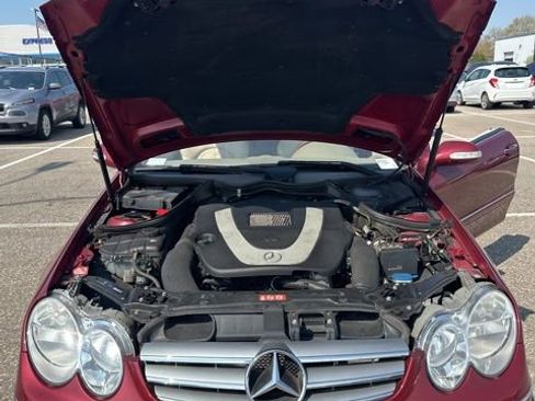 Used 2009 Mercedes-Benz CLK 350 Cabriolet image 38