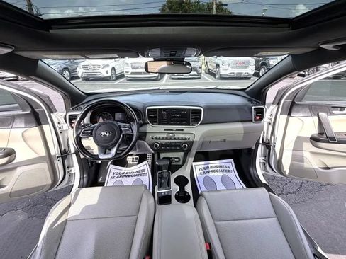 Used 2022 Kia Sportage Nightfall Edition FWD image 17