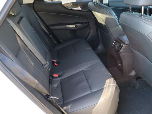 Used 2024 Lexus NX 250 FWD w/ Towing Package (2000 Lbs) image 33
