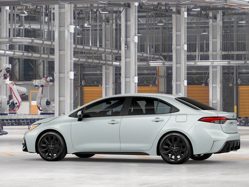 New 2026 Toyota Corolla SE FWD image 5