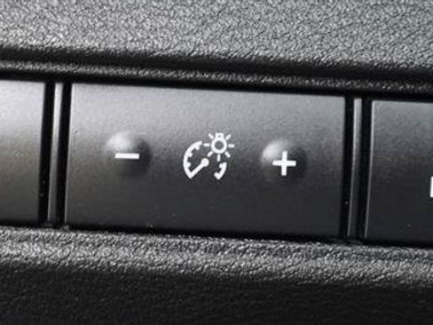 Used 2020 Nissan Altima 2.5 S FWD image 14
