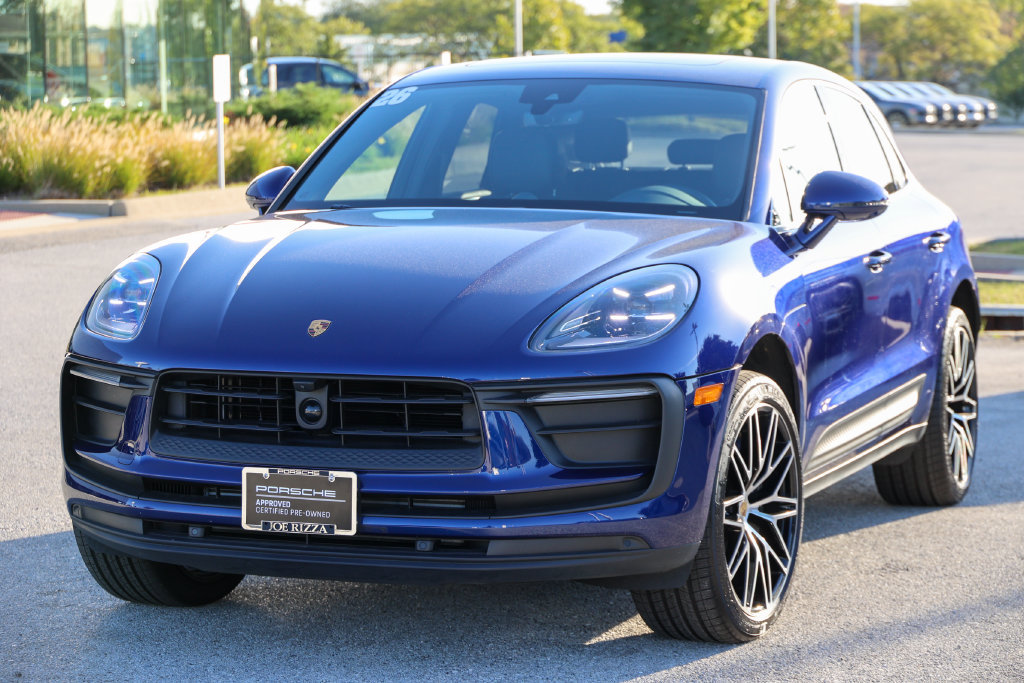 Certified 2026 Porsche Macan AWD/4WD image 7