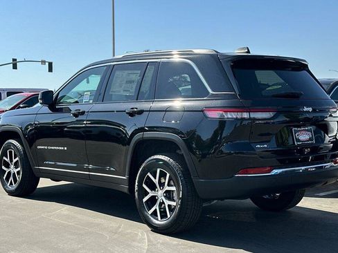 New 2025 Jeep Grand Cherokee Limited image 6