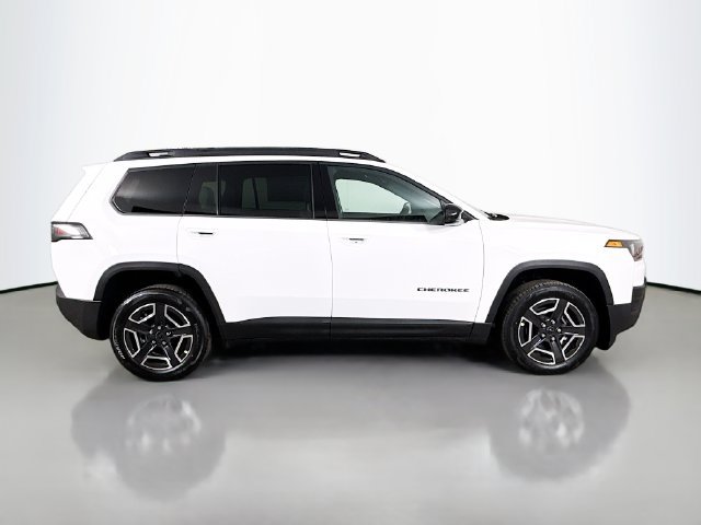 Used 2026 Jeep Cherokee Limited AWD/4WD image 8