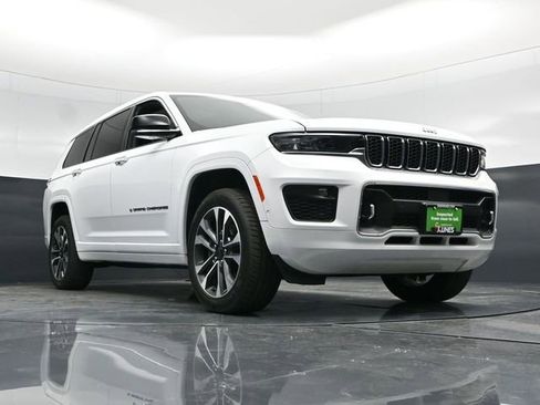 Certified 2022 Jeep Grand Cherokee L Overland w/ Luxury Tech Group IV image 59