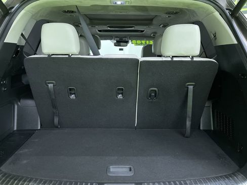 Used 2020 Kia Telluride SX w/ SX Prestige Package image 29