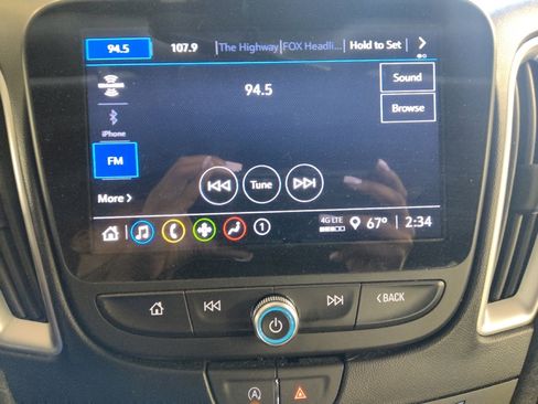 Used 2023 Chevrolet Malibu LT FWD image 25