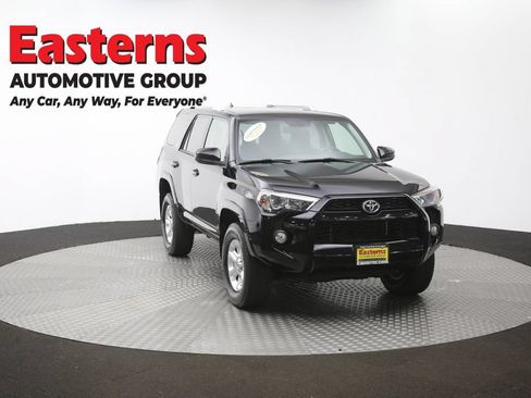 Used 2015 Toyota 4Runner SR5 AWD/4WD image 53