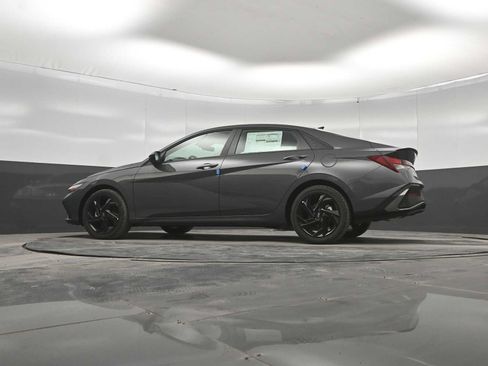 New 2026 Hyundai Elantra SEL Sport FWD image 38