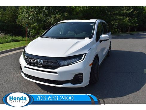New 2026 Honda Odyssey EX-L image 3