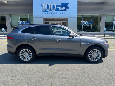 Used 2018 Jaguar F-PACE Prestige AWD/4WD image 9