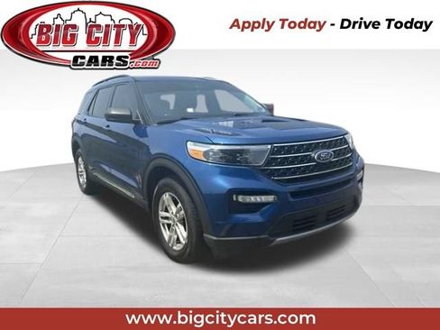 Used 2021 Ford Explorer XLT w/ Equipment Group 202A AWD/4WD image 1