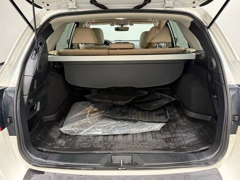 Used 2019 Subaru Outback 2.5i Limited image 38