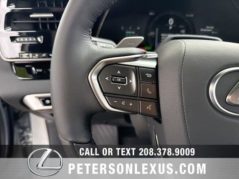 New 2026 Lexus RX 450h AWD image 25
