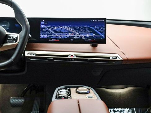 Certified 2023 BMW iX M60 w/ Executive Package AWD/4WD image 14