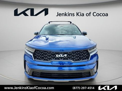 Certified 2023 Kia Sorento S w/ Panoramic Sunroof Package FWD image 12