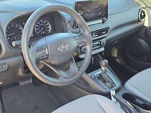 Used 2023 Hyundai Kona SEL w/ Convenience Package image 15