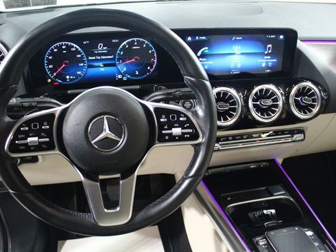 Used 2022 Mercedes-Benz GLA 250 4MATIC image 6