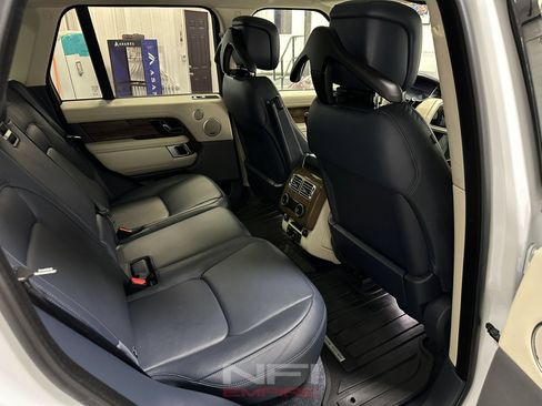 Used 2018 Land Rover Range Rover Supercharged AWD/4WD image 41