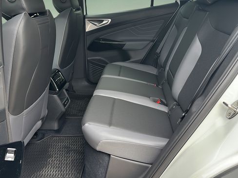 New 2026 Volkswagen ID.4 Pro S RWD image 15