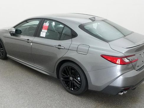 New 2026 Toyota Camry SE image 8