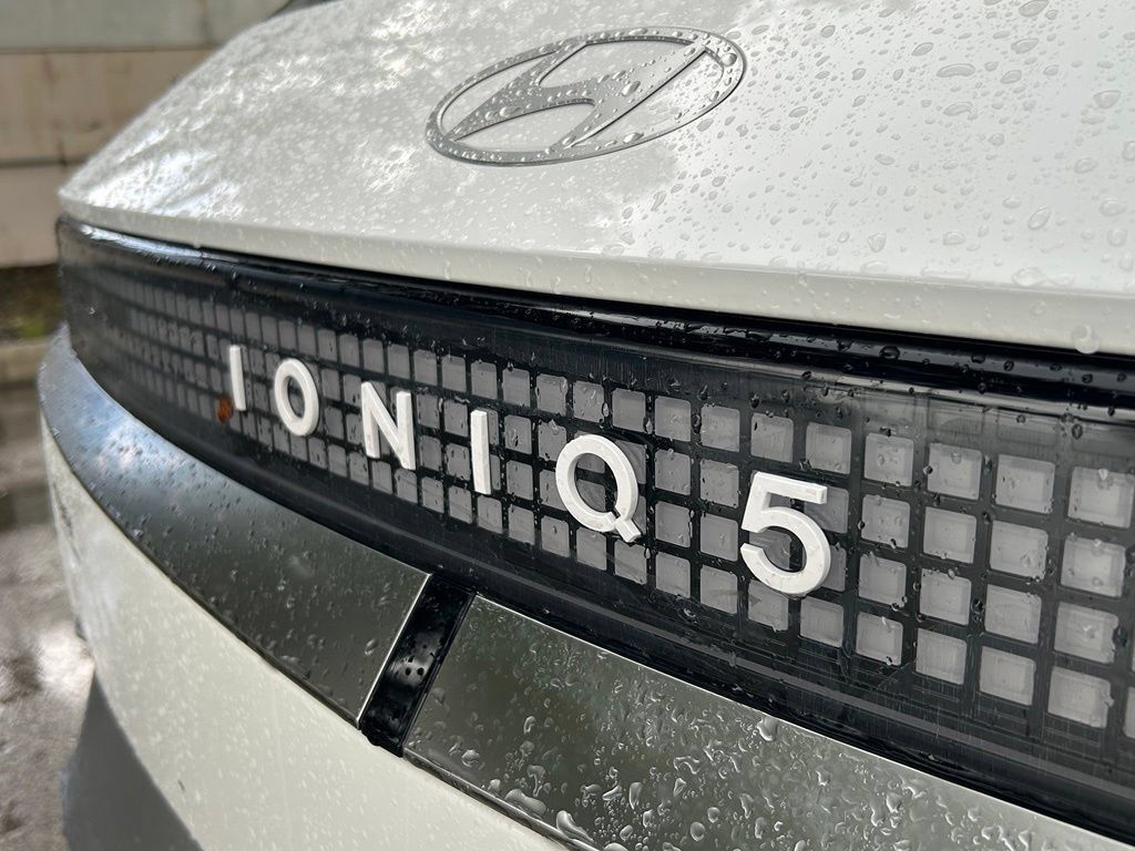 Used 2025 Hyundai Ioniq 5 Limited RWD image 43