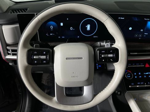 Used 2024 Hyundai Santa Fe Calligraphy FWD image 13