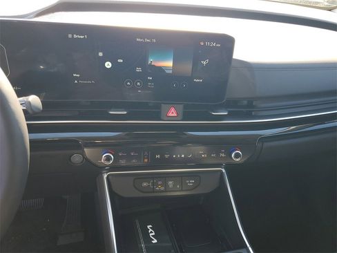 New 2026 Kia Carnival SX Prestige image 15