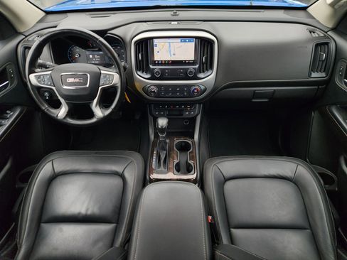 Used 2022 GMC Canyon Elevation w/ Elevation Premium Package image 2