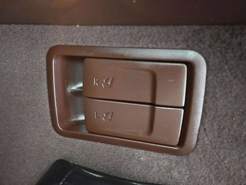 Used 2018 Lexus RX 450h AWD w/ Premium Package image 48