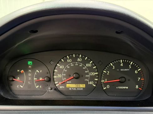 Used 2002 Toyota Solara SE FWD image 20