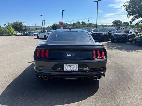 Used 2022 Ford Mustang GT Premium RWD image 6