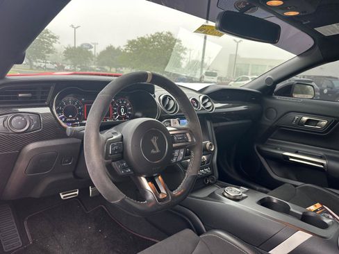 Used 2021 Ford Mustang Shelby GT500 w/ Technology Package RWD image 15