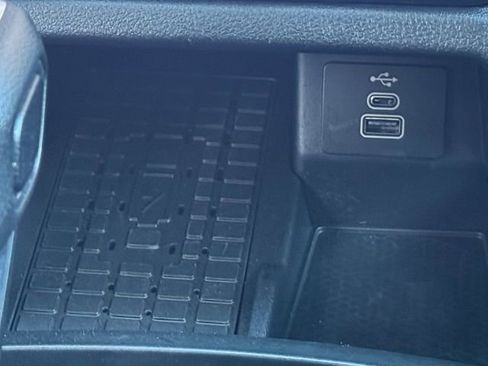 Used 2025 Ford Ranger XLT w/ Equipment Group 301A High image 6