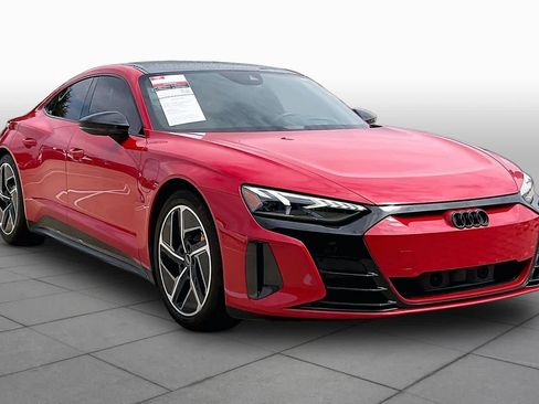 Used 2024 Audi RS e-tron GT w/ Carbon Performance Package AWD/4WD image 2