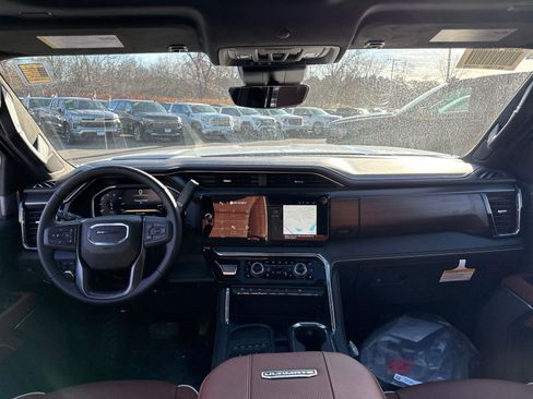 New 2026 GMC Sierra 3500 Denali Ultimate image 34